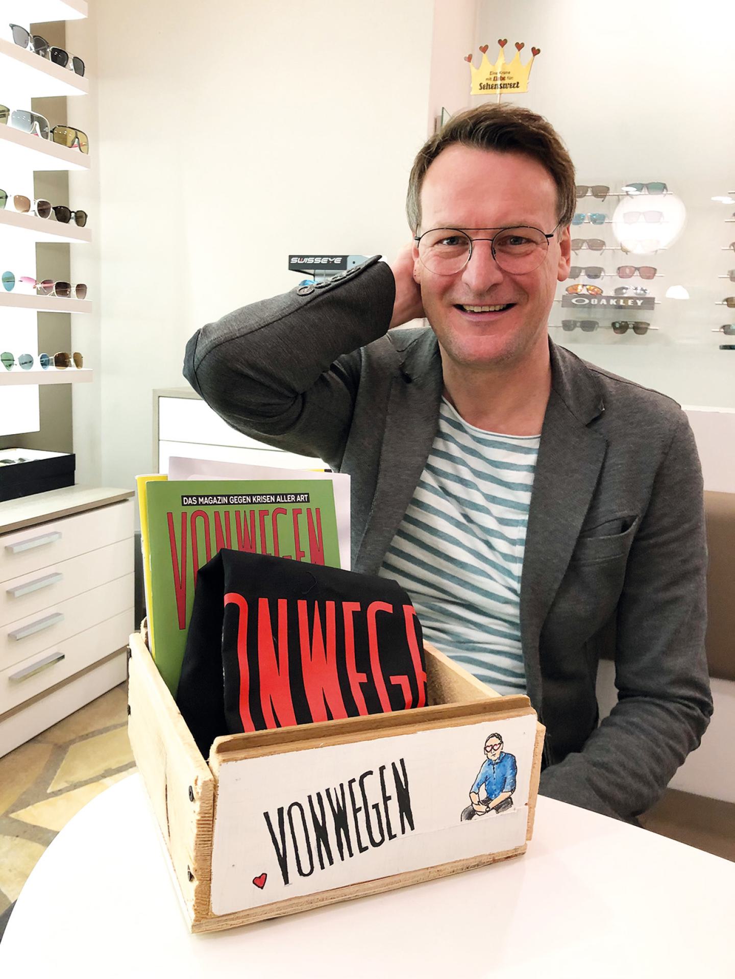 Ein Mann, der den Blick schärft